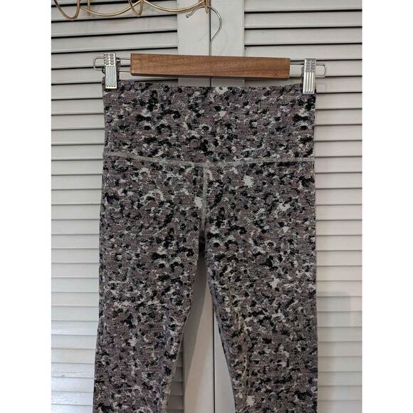 Athleta Elation Textured 7/8 Length Leggings Womens XS - Picture 2 of 4